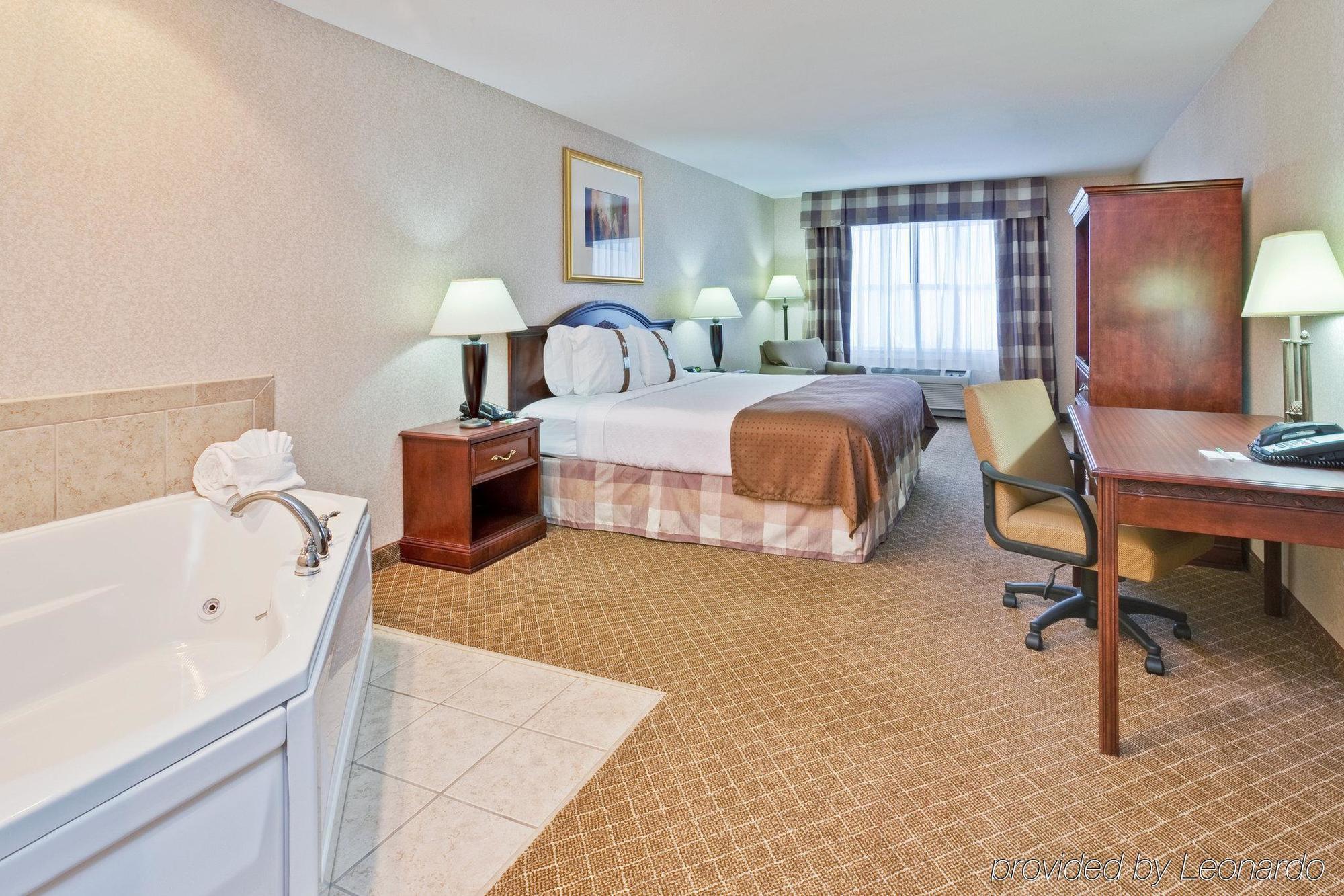Holiday Inn Poplar Bluff By Ihg חדר תמונה